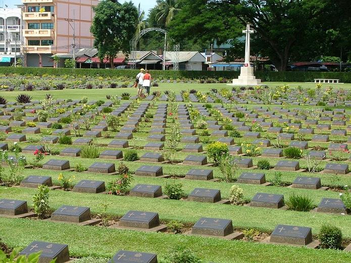 สุสานทหารสัมพันธมิตรดอนรัก กาญจนบุรี