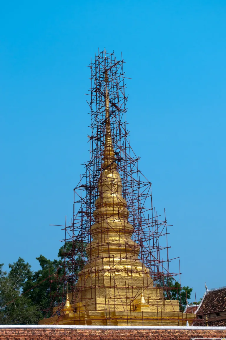พระธาตุระหว่างบูรณะปี 2554