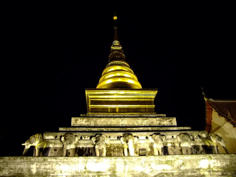 พระธาตุยามค่ำ