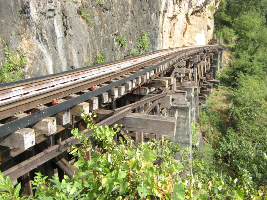 ทางรถไฟสายมรณะ ถ้ำกระแซ