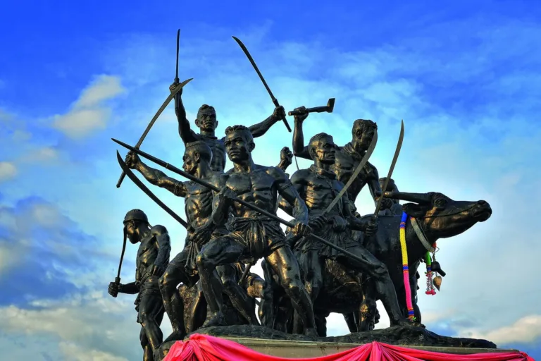 อนุสาวรีย์วีรชน
