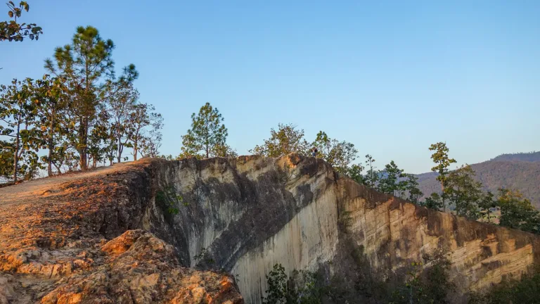 หน้าผากัดเซาะ (ปี 2558)