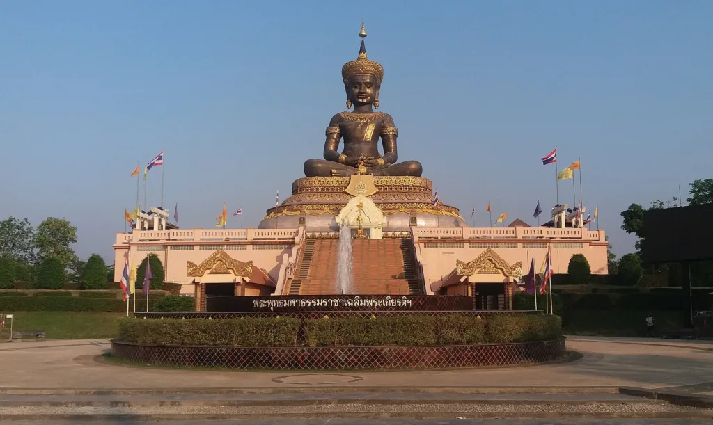 พุทธอุทยานเพชบุระ
