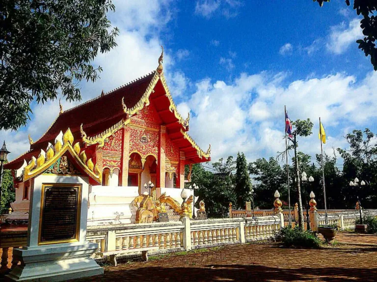 วัดพระเหลาเทพนิมิตร อำเภอพนา (ปี 2559)