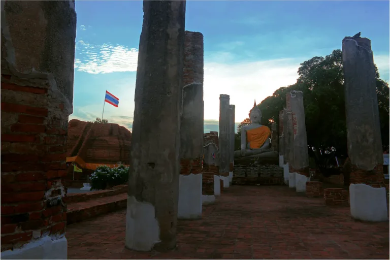 เสาวิหารเก่า (ปี 2558)