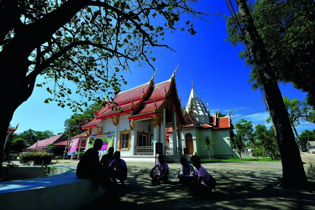 วัดปากคลองมะขามเฒ่า