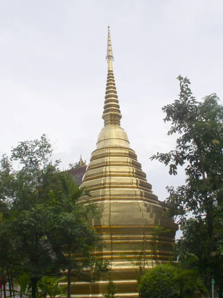 พระเจดีย์ที่พบพระแก้วมรกต