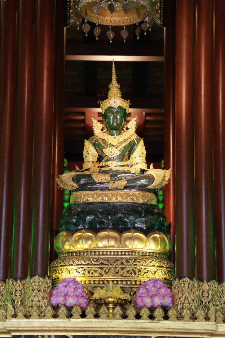 พระหยกเชียงราย