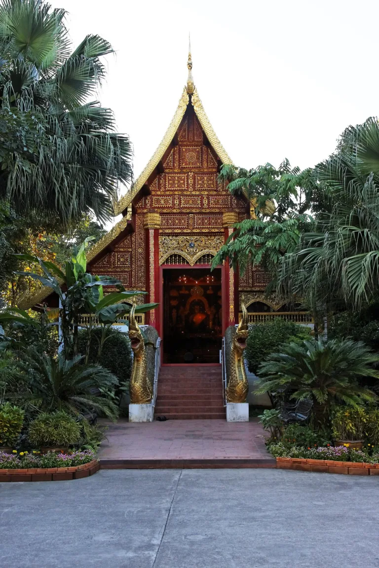 ซุ้มประตูแบบล้านนา