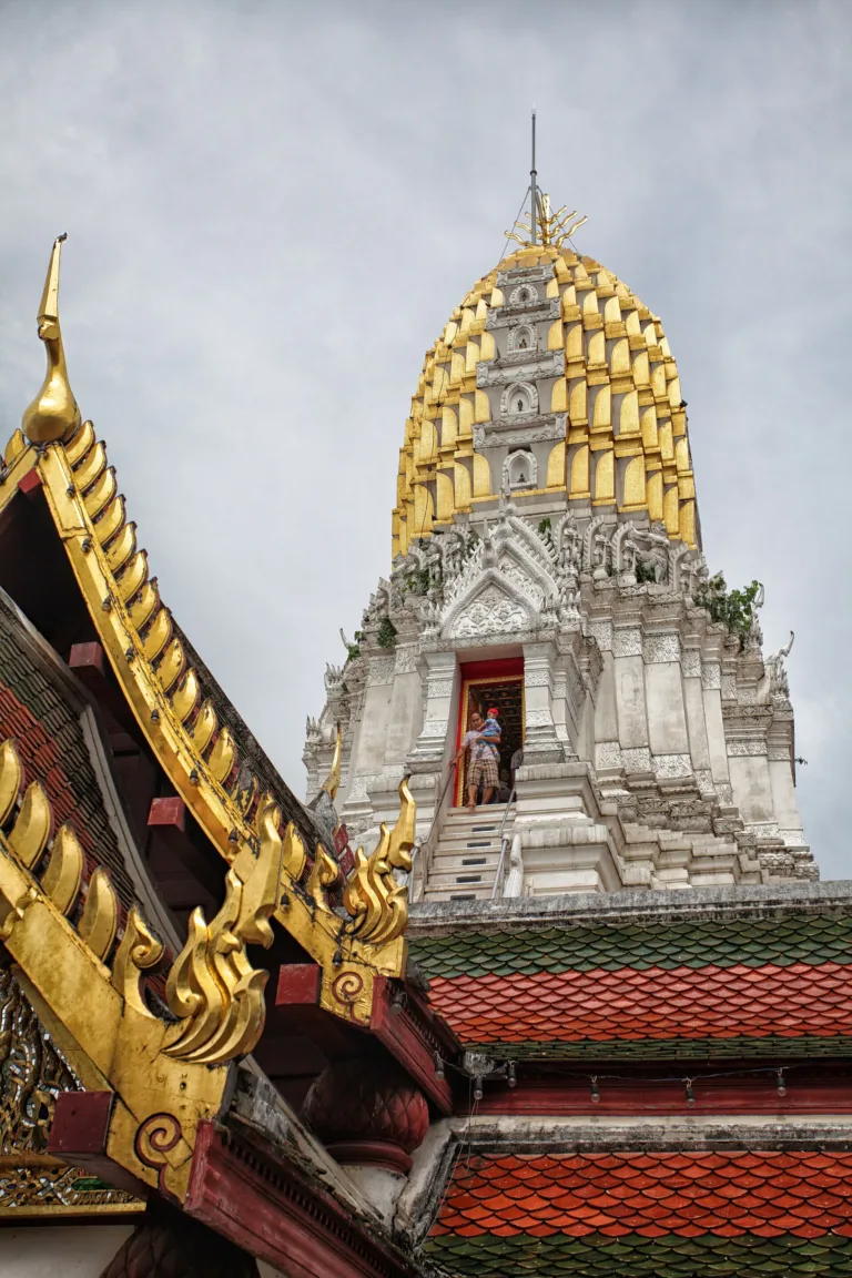 รายละเอียดพระปรางค์ประธาน