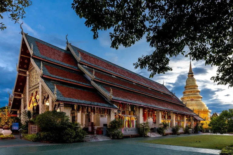 วิหารหลวงและพระธาตุ
