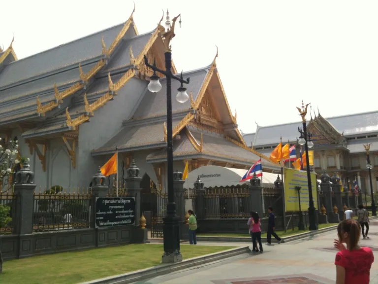 อาคารภายในวัดโสธรวรารามวรวิหาร
