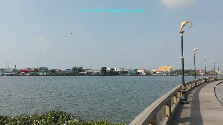 ภาพประกอบ: จุดชมวิวแม่น้ำท่าจีนที่มหาชัย จังหวัดสมุทรสาคร